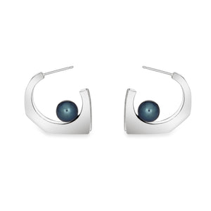 BLACK PEARL FLOE EARRINGS