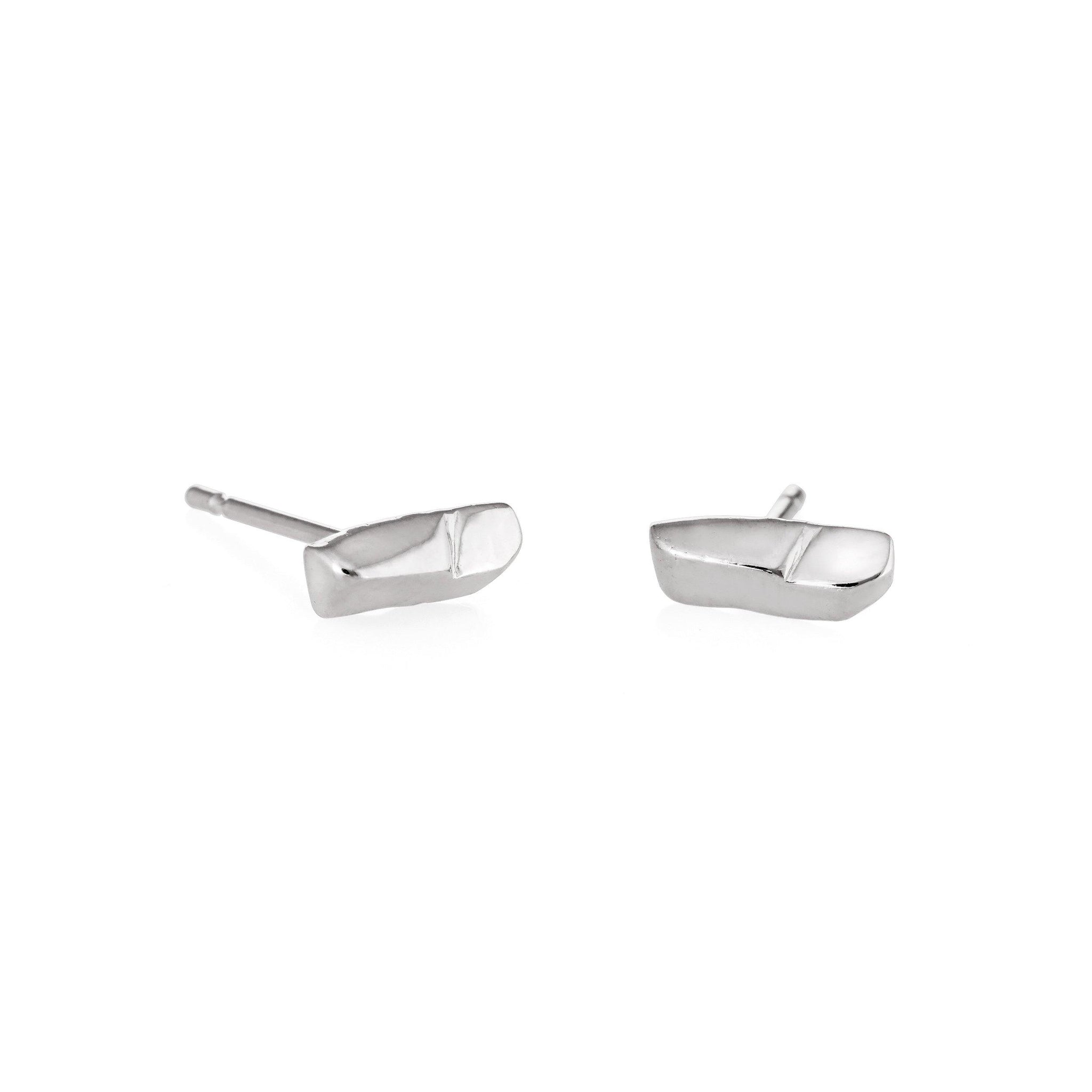 PEBBLE:01 EARRINGS - Madeline Davy